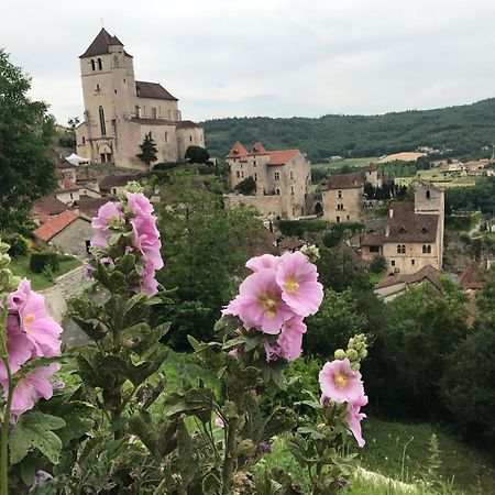 Manoir De Rieuzal Bed & Breakfast Loubressac ภายนอก รูปภาพ