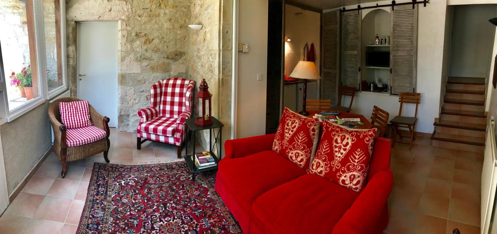 Manoir De Rieuzal Bed & Breakfast Loubressac ภายนอก รูปภาพ