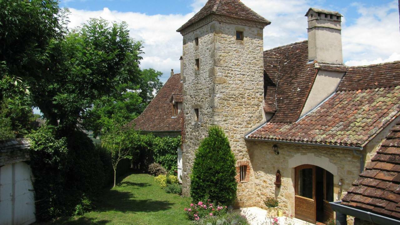 Manoir De Rieuzal Bed & Breakfast Loubressac ภายนอก รูปภาพ
